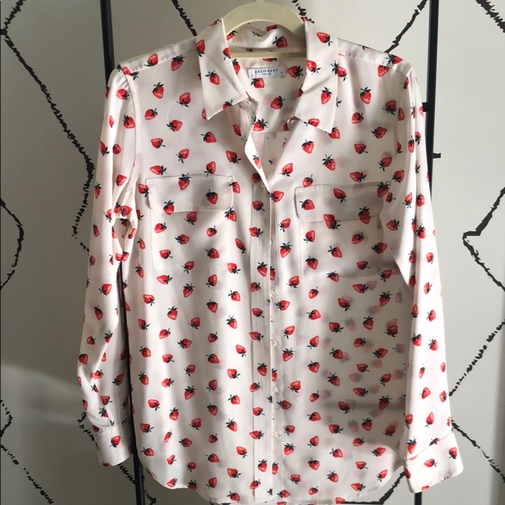 Equipment strawberry silk blouse